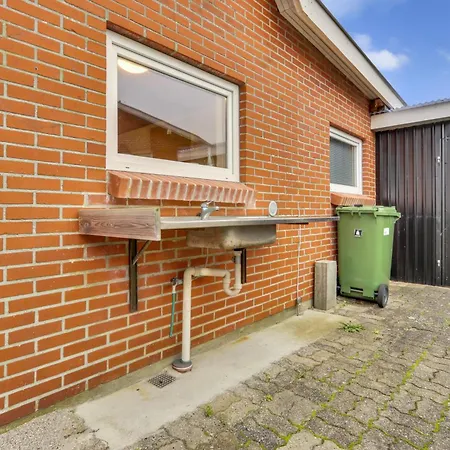 Year House Centrally Located In Harbooresj1083 Ferienhaus Harboør